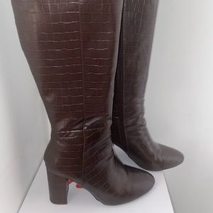 Leather boots